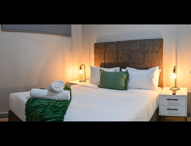 5,472M² HOTEL FOR SALE IN HATFIELD